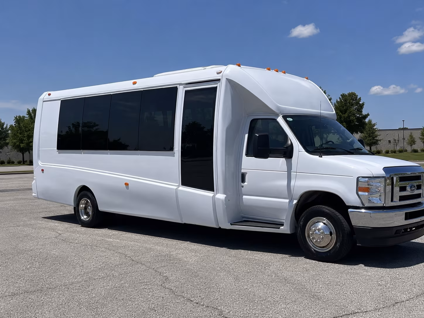 Bedford Birthday, Sweet 16, & Quinceañera Party Bus Rentals