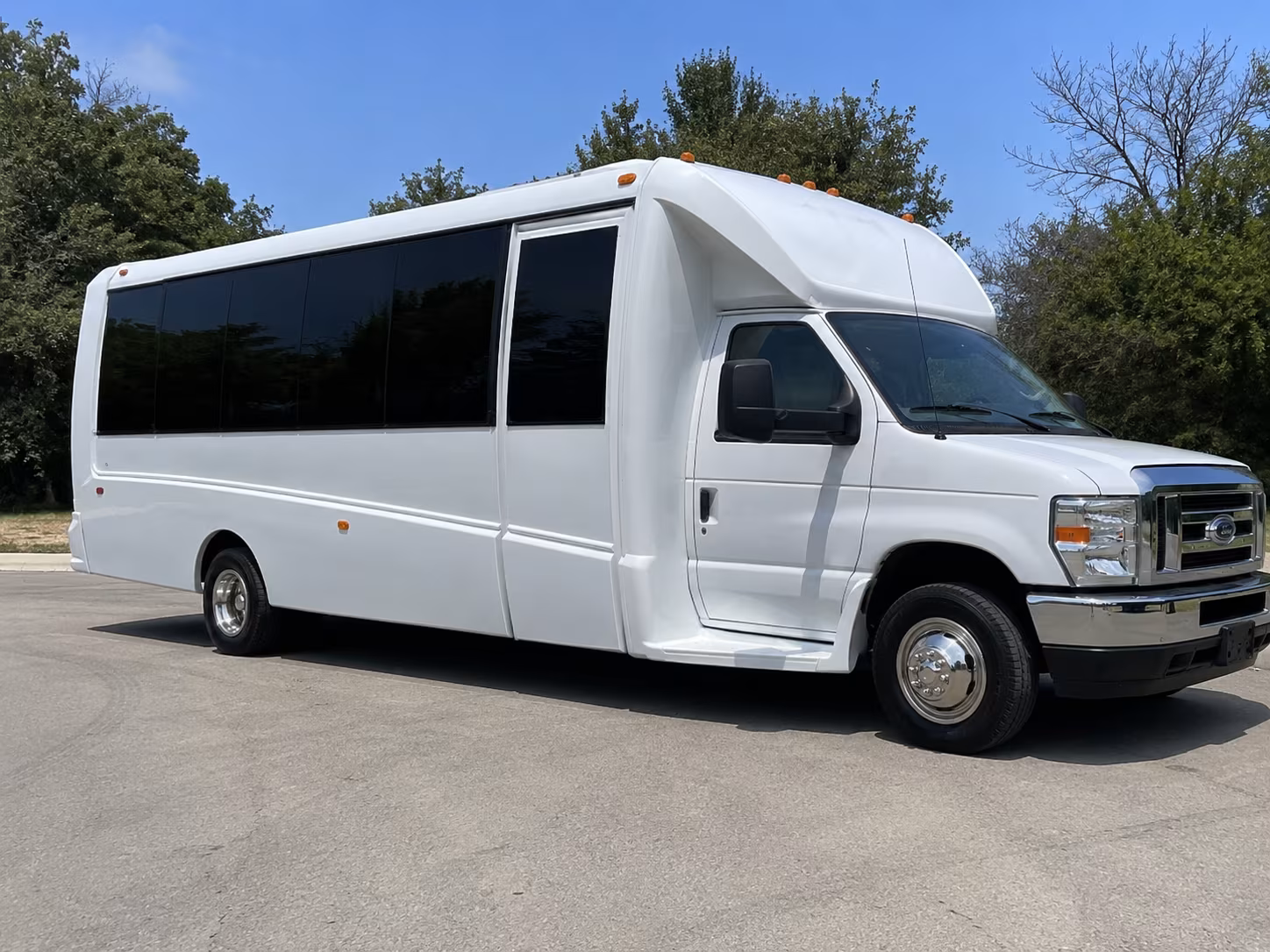 Dallas Concert & Music Festival Transportation party bus exterior