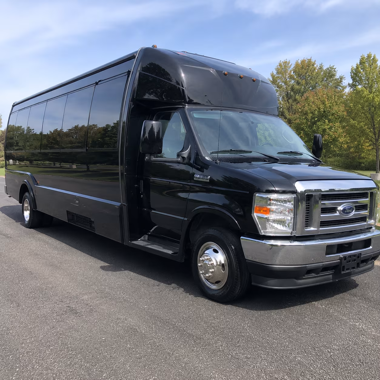 DeSoto Birthday, Sweet 16, & Quinceañera Party Bus Rentals